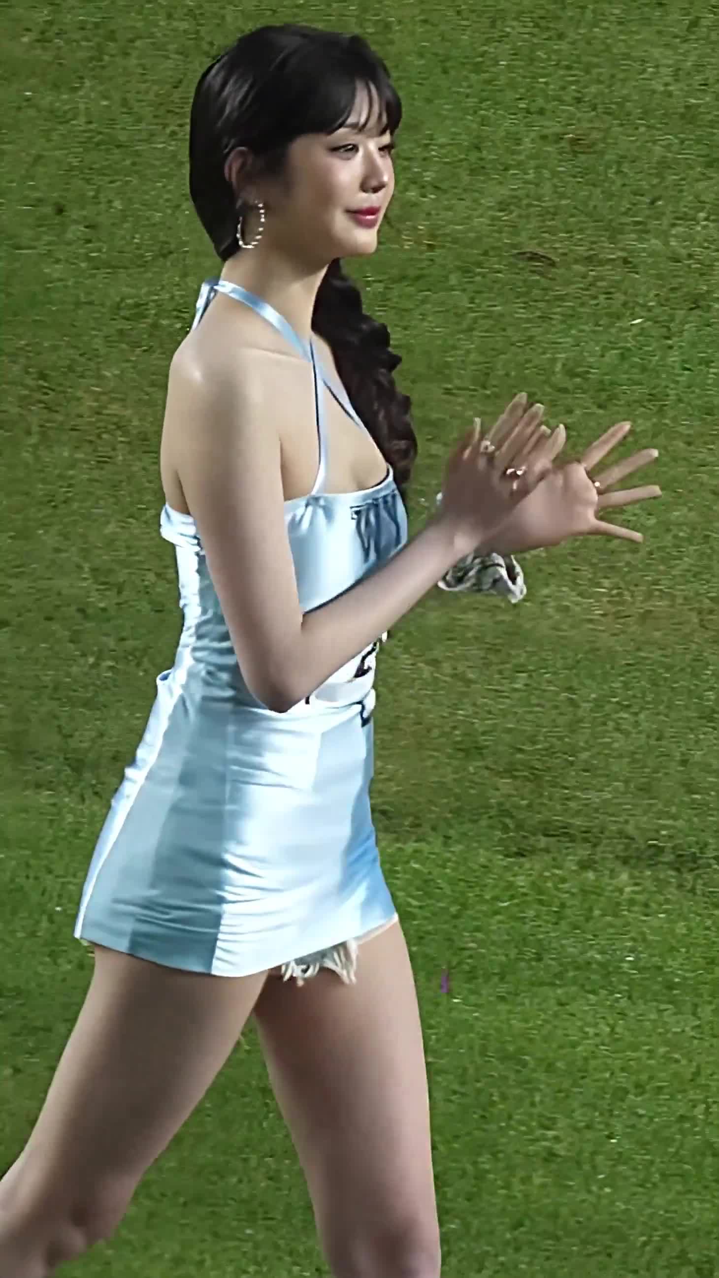 Video 592019 from Jang Won-young / 장원영 WONYOUNG