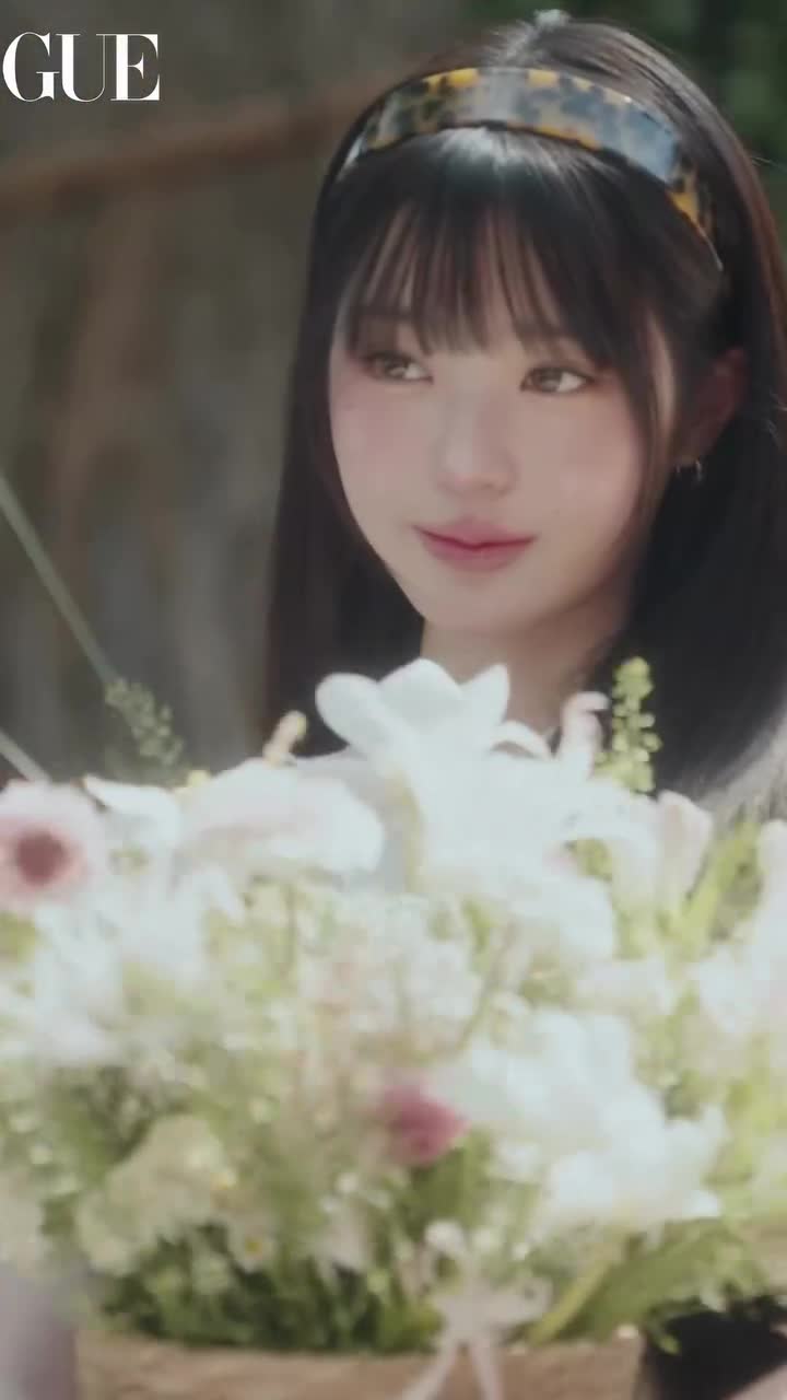 Video 592073 from Jang Won-young / 장원영 WONYOUNG