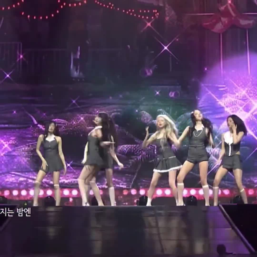 Video 592084 from Jang Won-young / 장원영 WONYOUNG