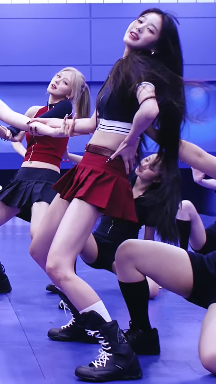 Video 592227 from Jang Won-young / 장원영 WONYOUNG