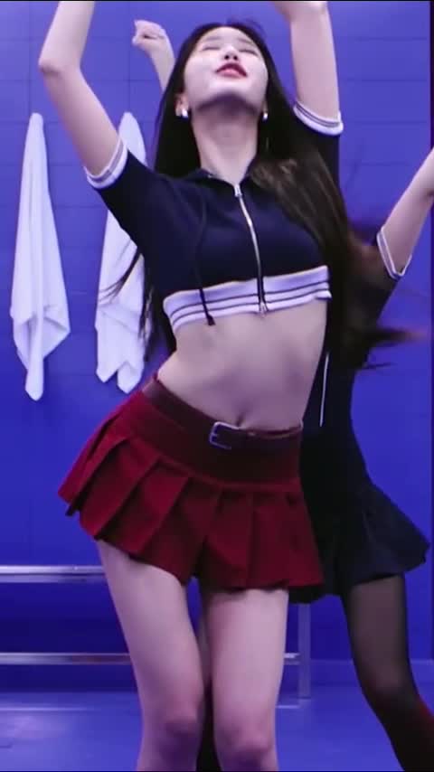 Video 592233 from Jang Won-young / 장원영 WONYOUNG