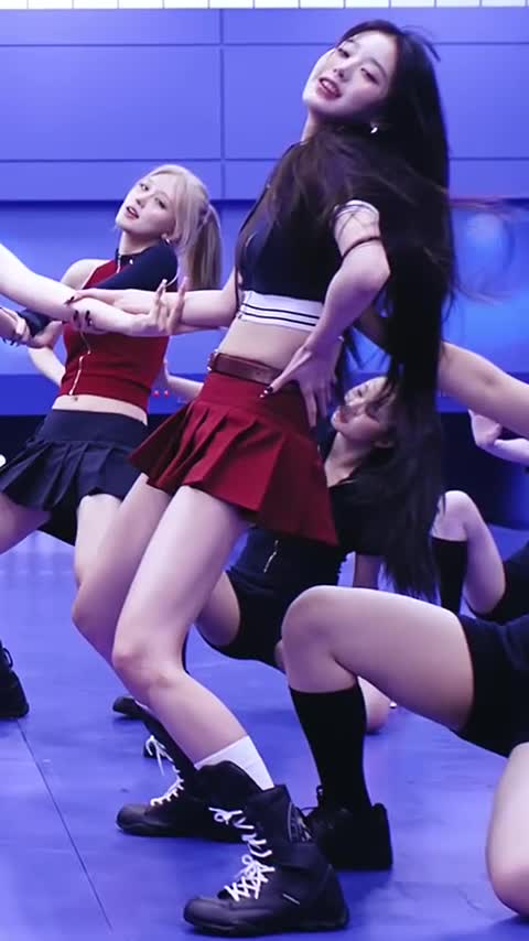 Video 592234 from Jang Won-young / 장원영 WONYOUNG