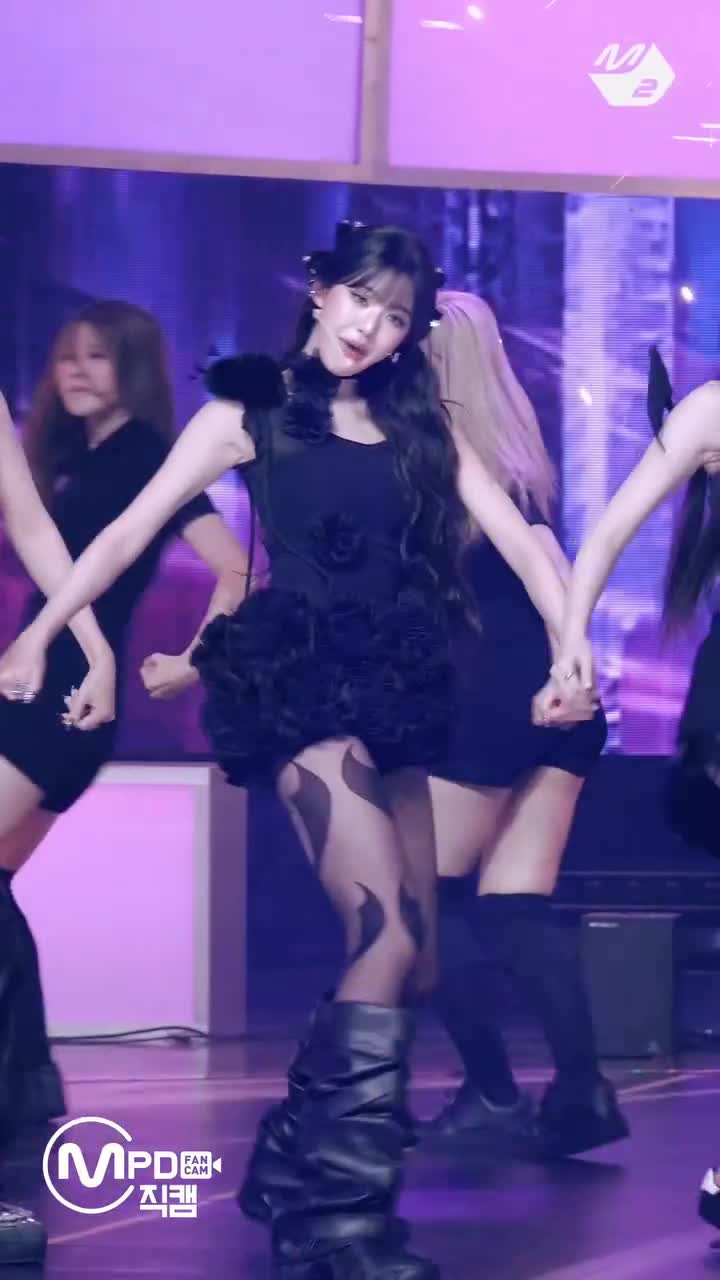 Video 592261 from Jang Won-young / 장원영 WONYOUNG