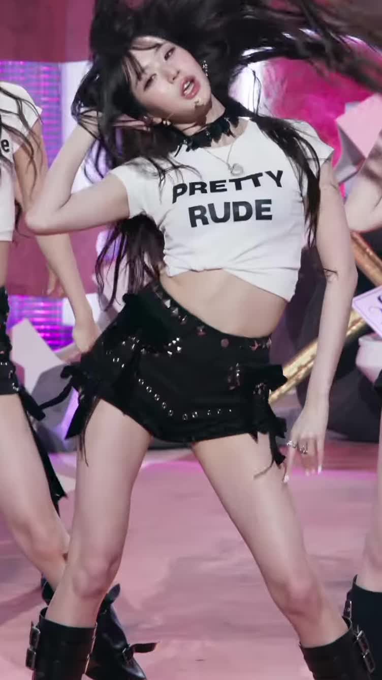 Video 592270 from Jang Won-young / 장원영 WONYOUNG