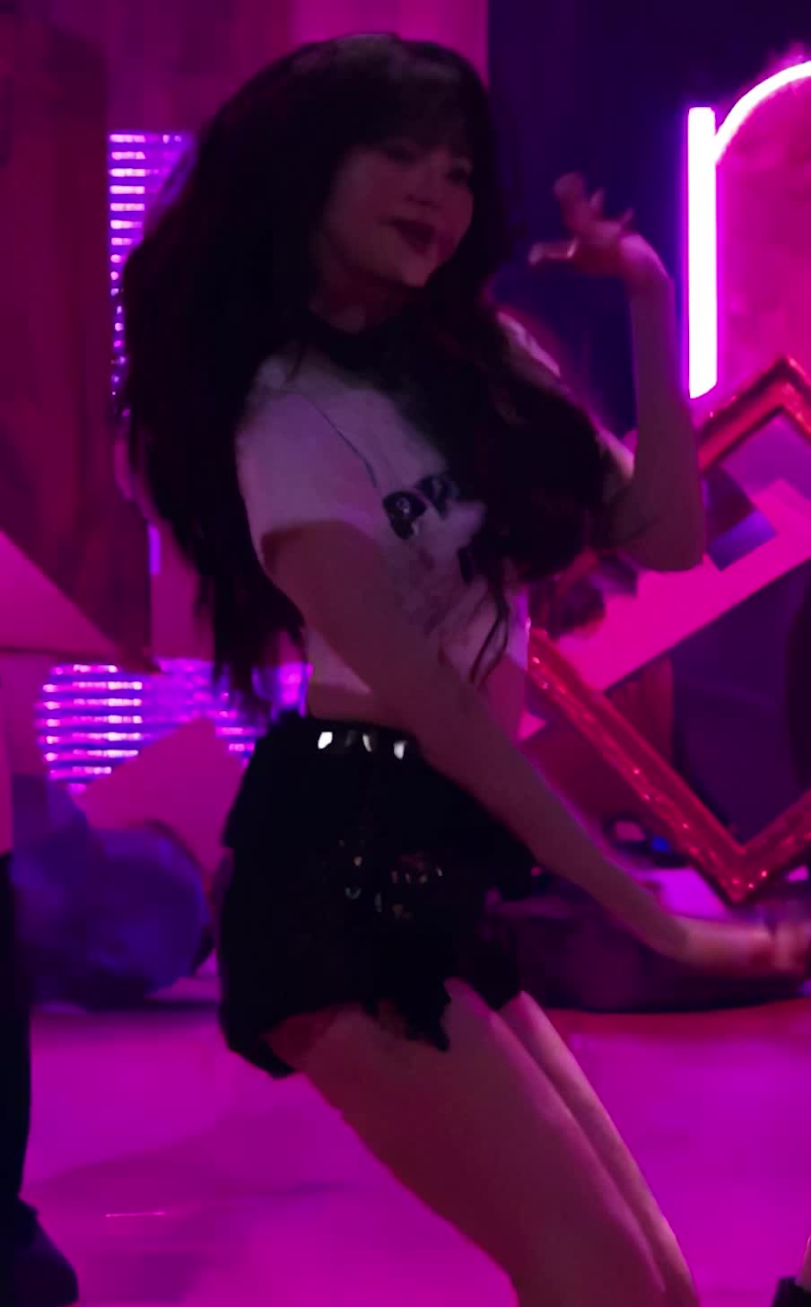 Video 592275 from Jang Won-young / 장원영 WONYOUNG