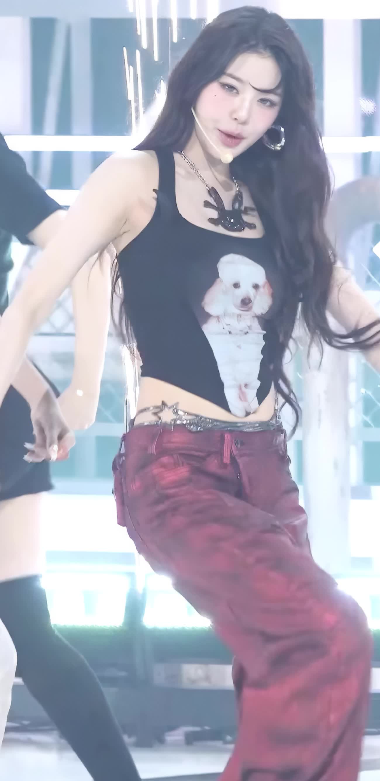 Video 592338 from Jang Won-young / 장원영 WONYOUNG