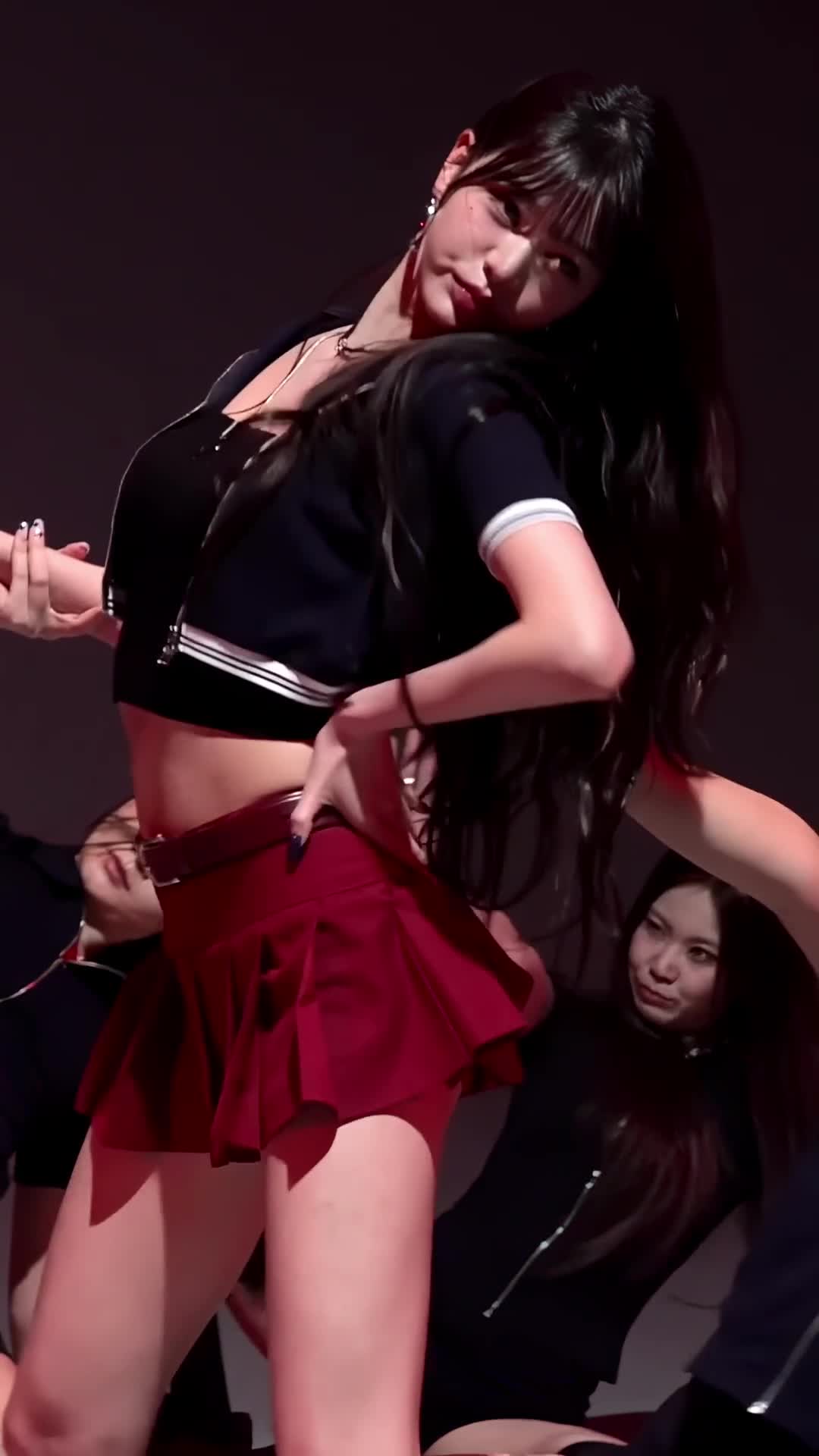 Video 592357 from Jang Won-young / 장원영 WONYOUNG