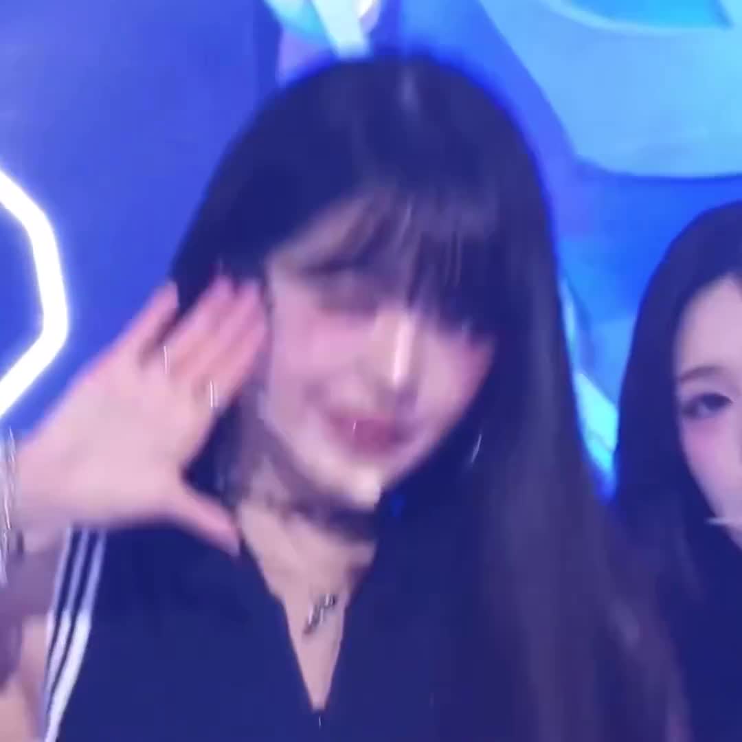 Video 592371 from Jang Won-young / 장원영 WONYOUNG