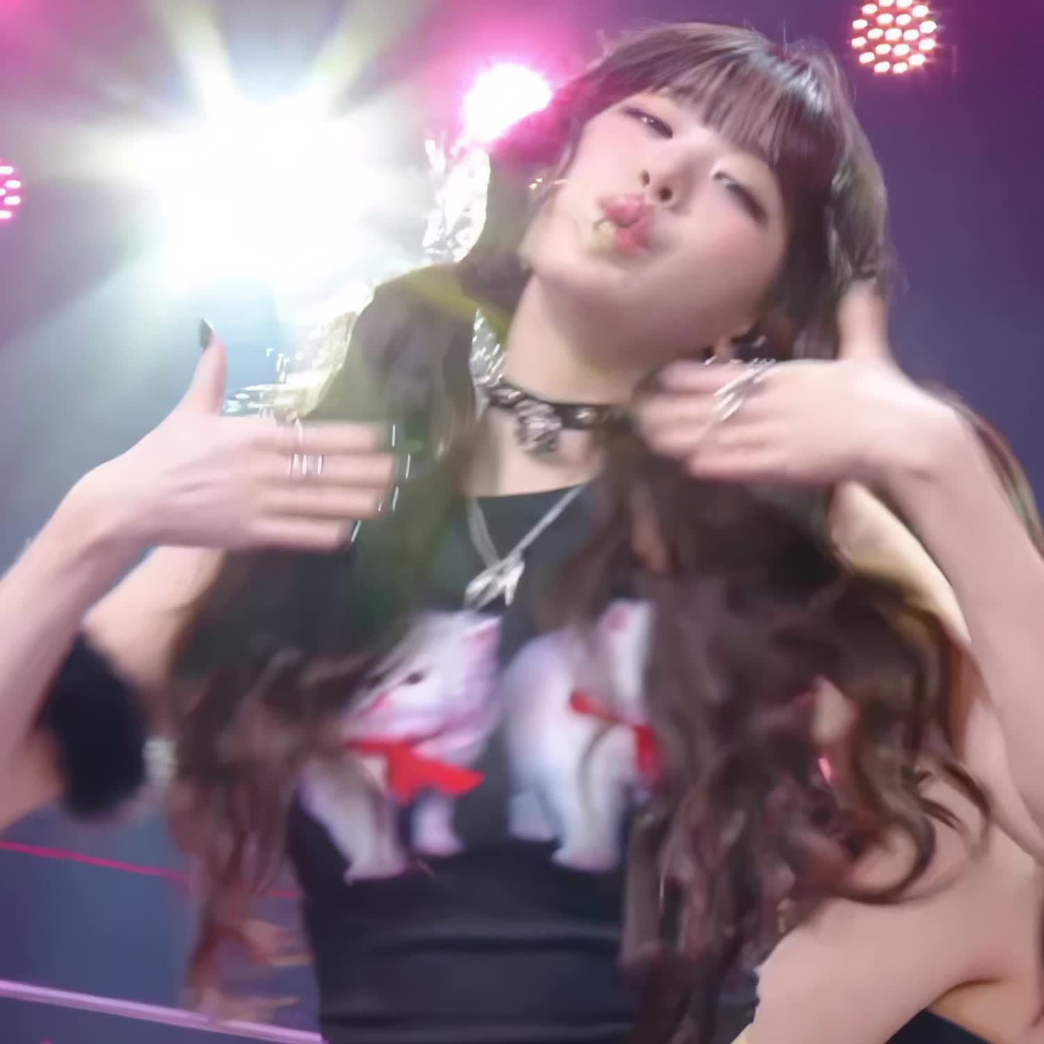 Video 592465 from Jang Won-young / 장원영 WONYOUNG