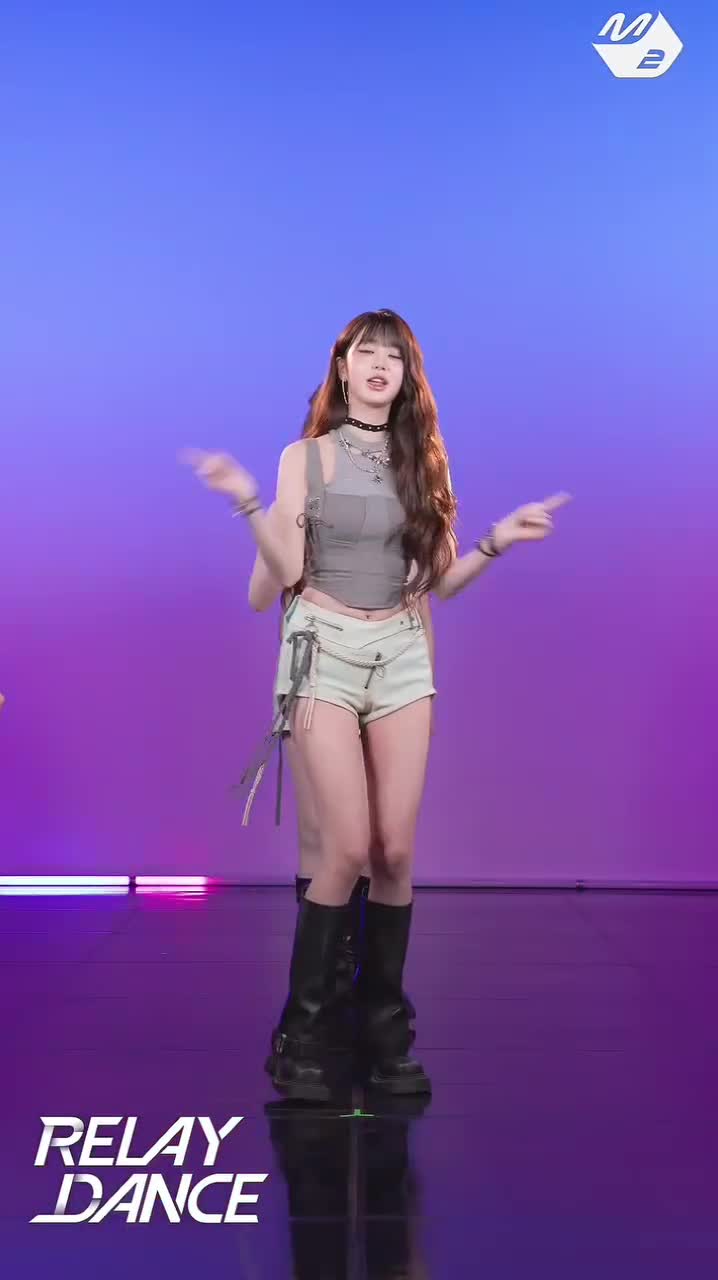 Video 592468 from Jang Won-young / 장원영 WONYOUNG