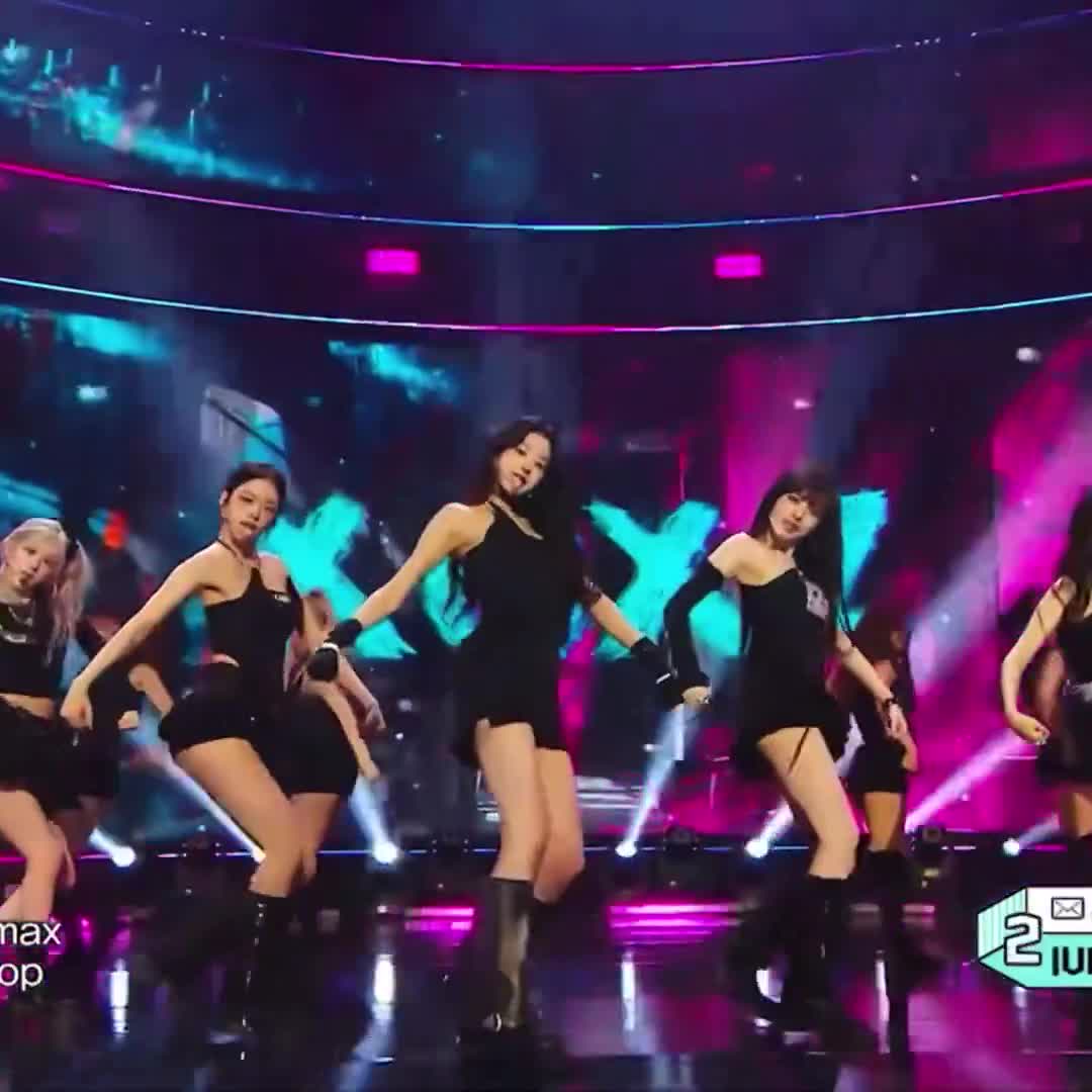 Video 592484 from Jang Won-young / 장원영 WONYOUNG