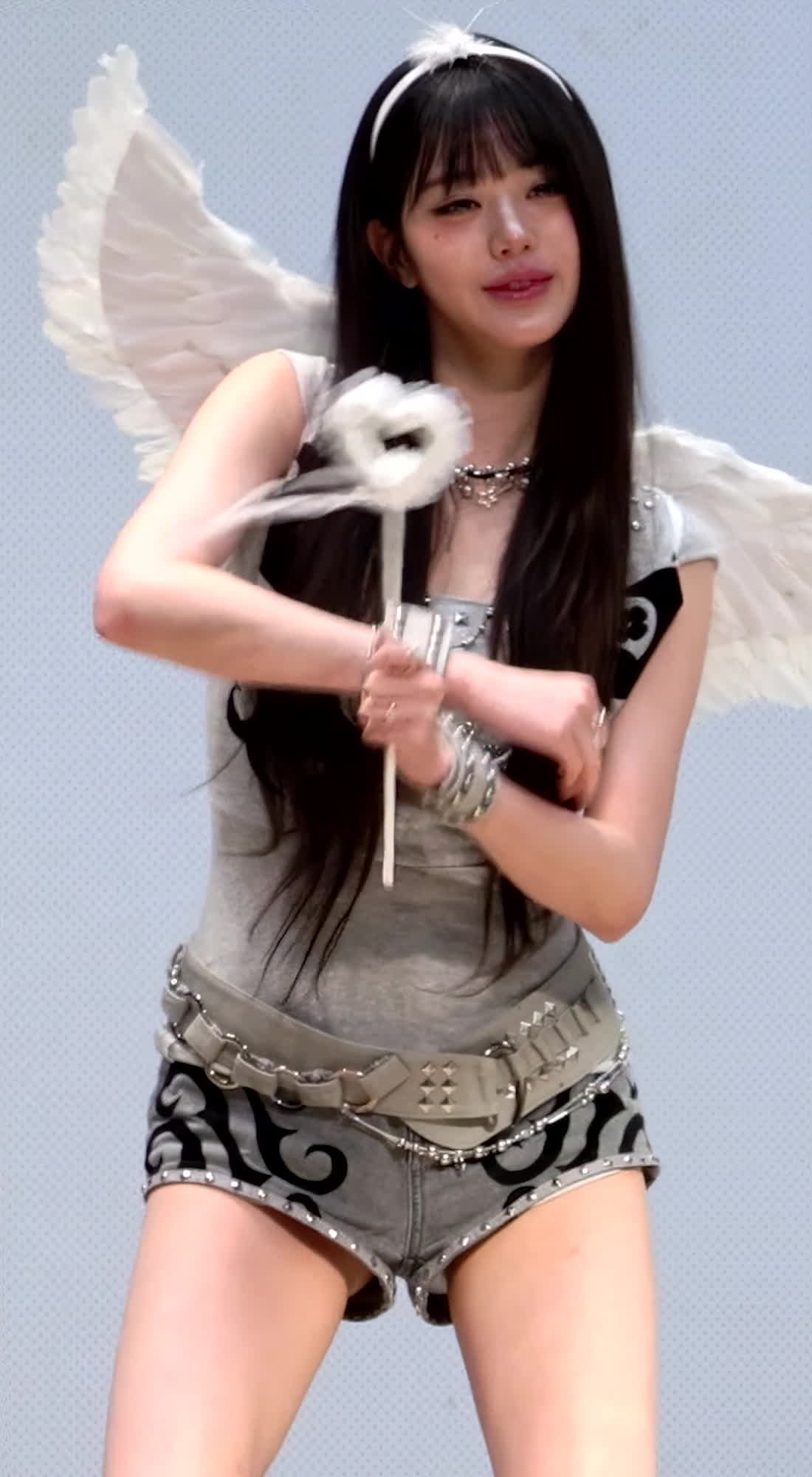 Video 592511 from Jang Won-young / 장원영 WONYOUNG