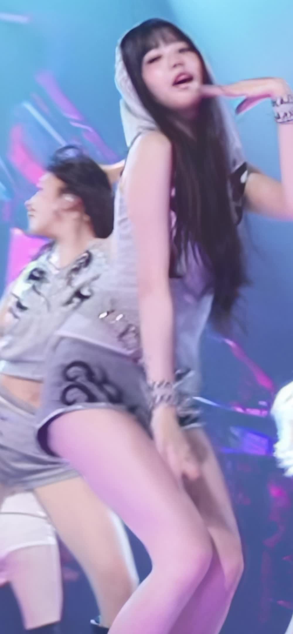 Video 592517 from Jang Won-young / 장원영 WONYOUNG