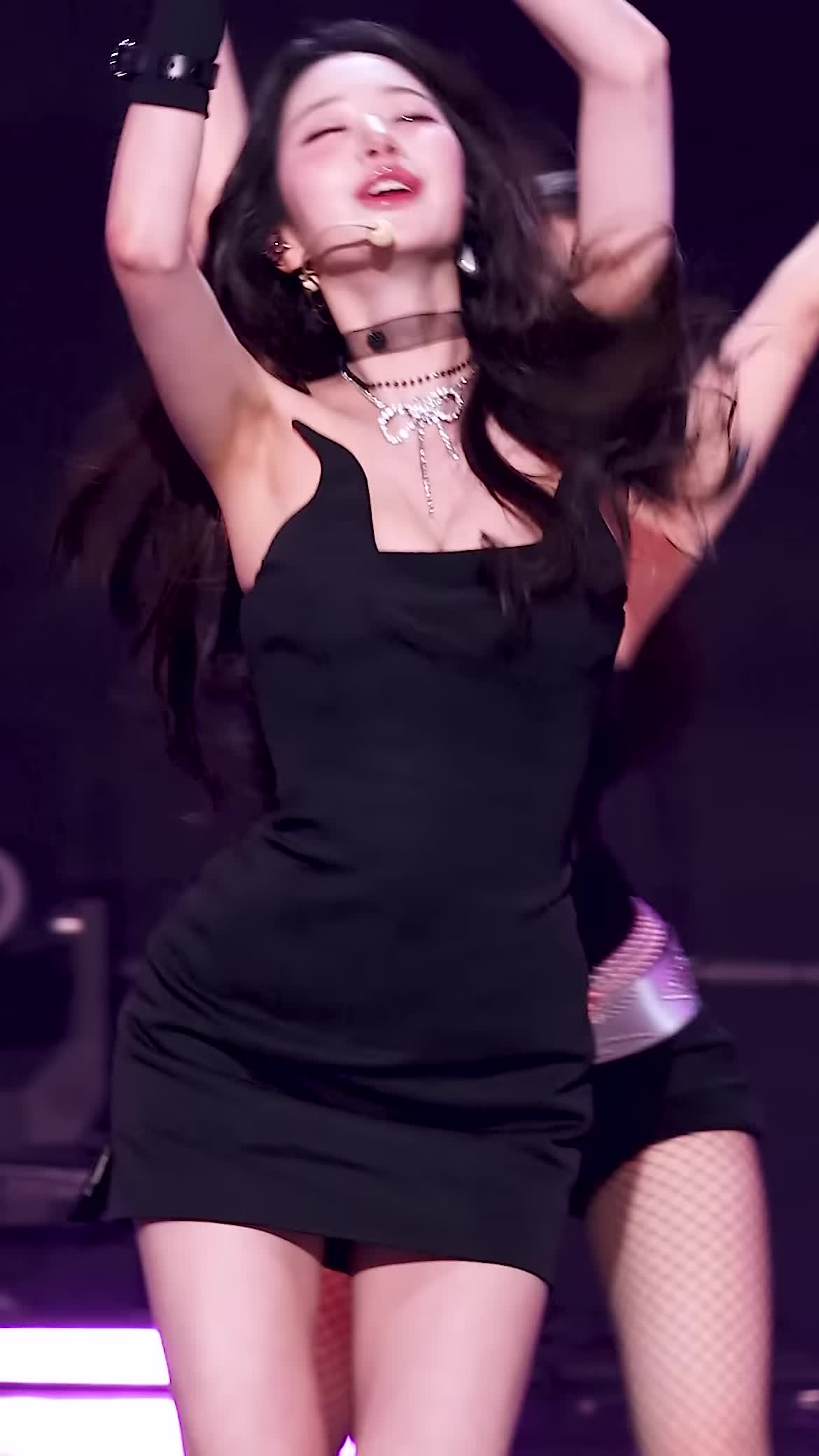 Video 592556 from Jang Won-young / 장원영 WONYOUNG