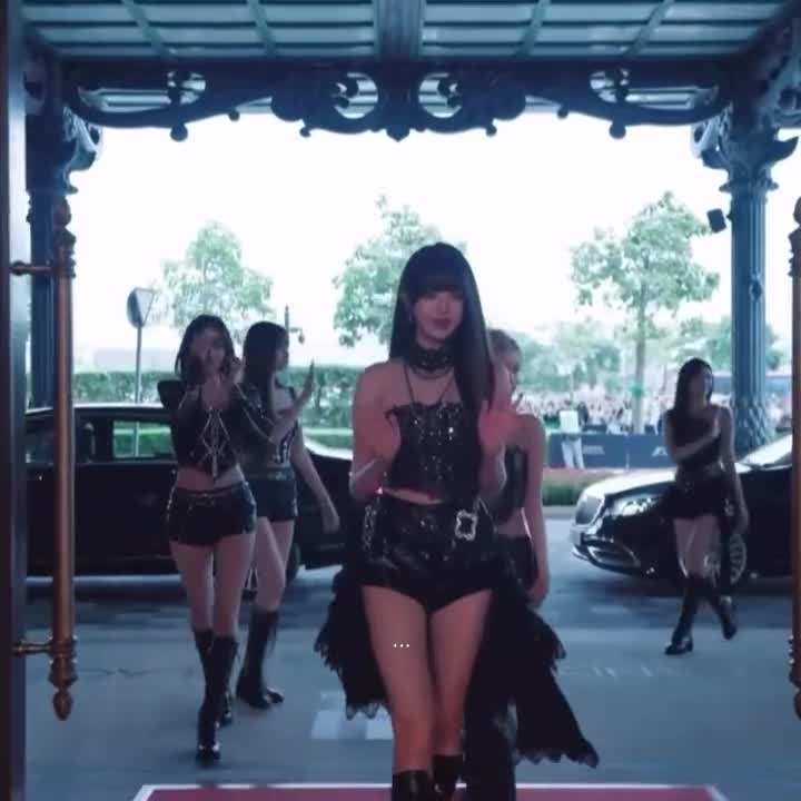 Video 592668 from Jang Won-young / 장원영 WONYOUNG