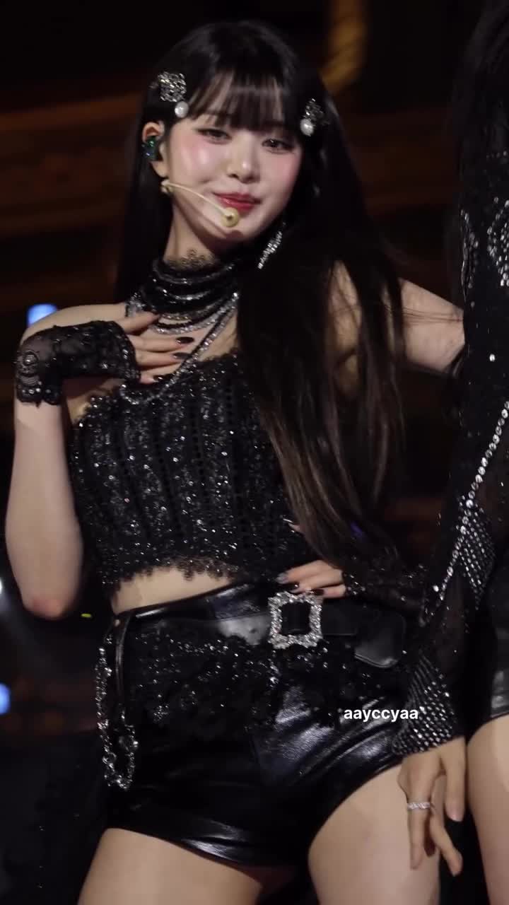 Video 592683 from Jang Won-young / 장원영 WONYOUNG