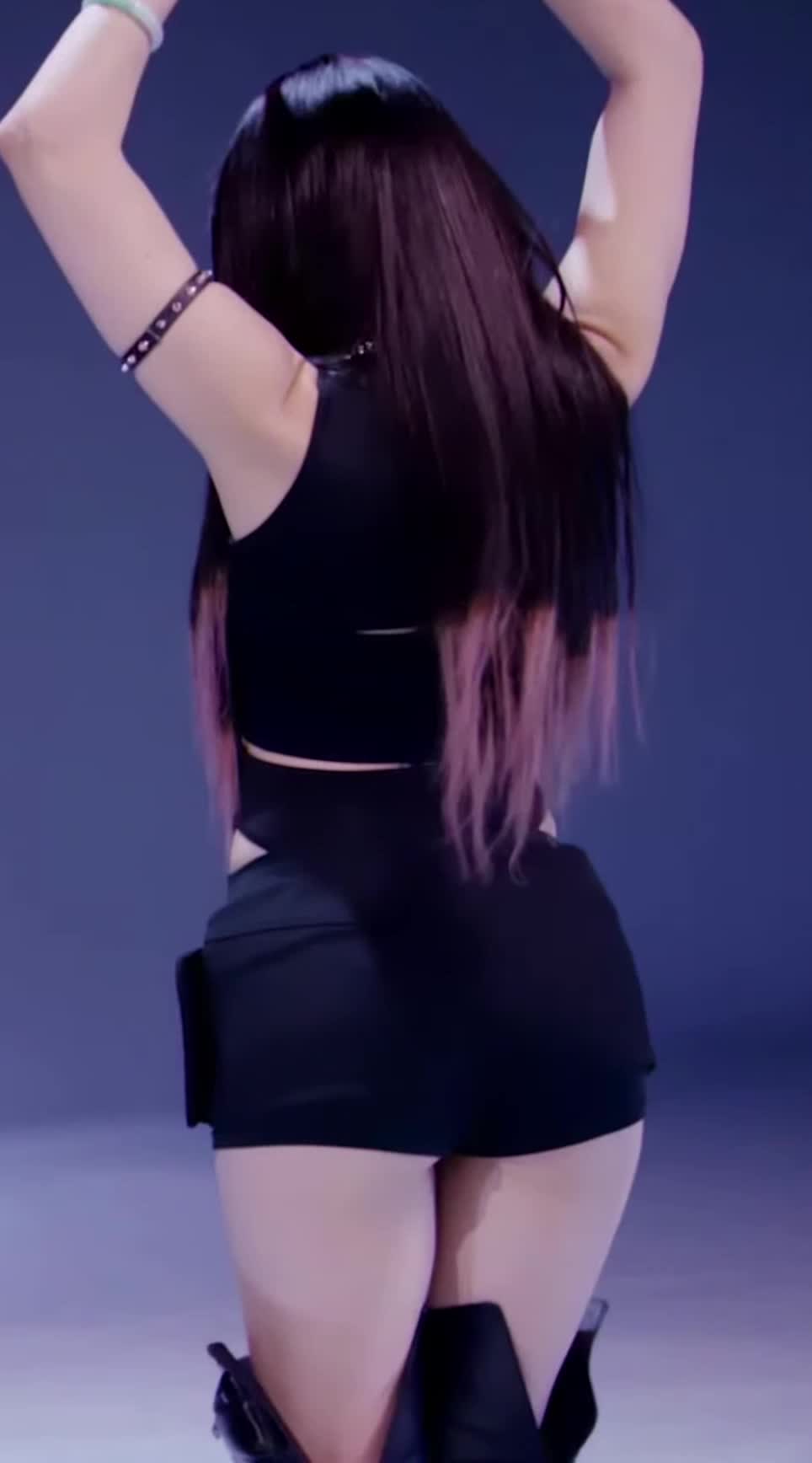 Video 592749 from Megan Skiendiel (Katseye)