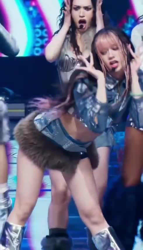 Video 592754 from Megan Skiendiel (Katseye)