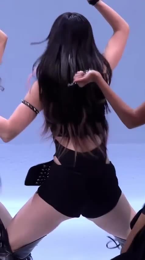 Video 592758 from Megan Skiendiel (Katseye)