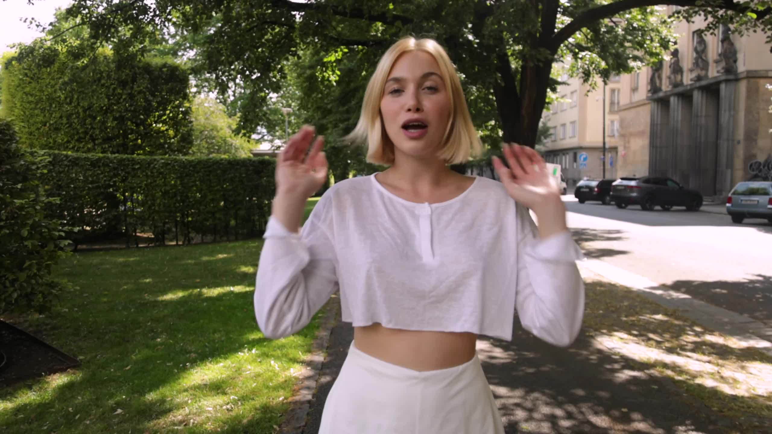 Video 593420 from Bitchinbubba / bralessforever