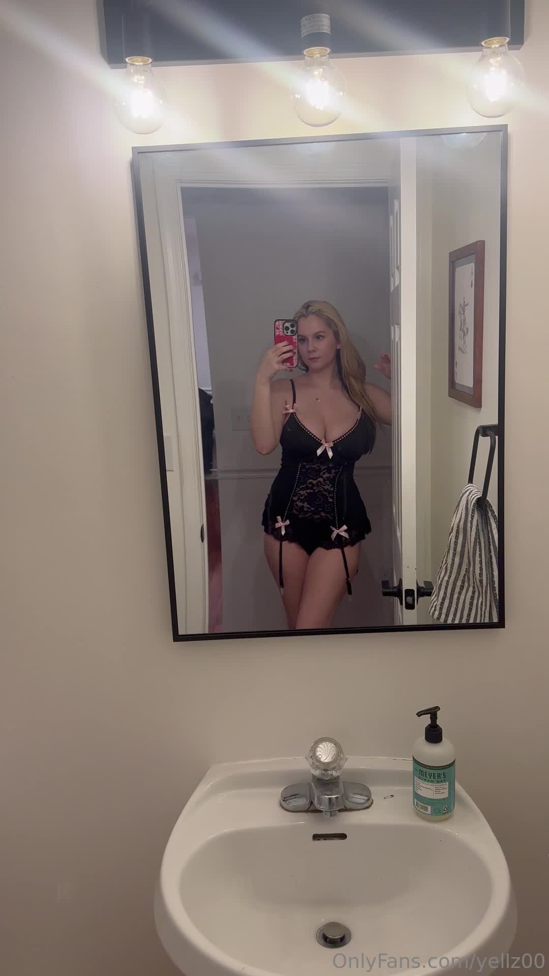 Video 593597 from Yellz0 | Yellz00