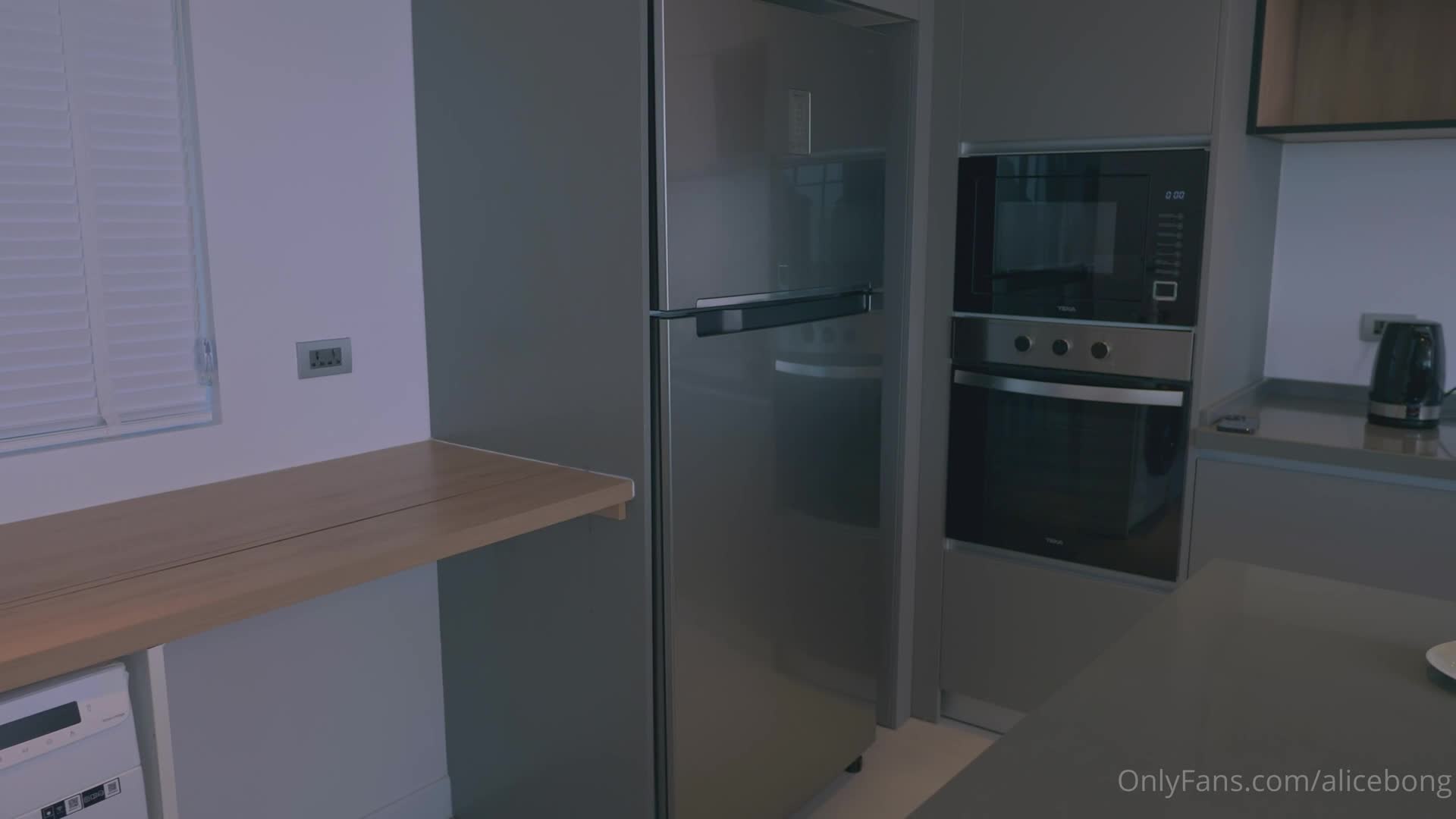 Video 594461 from AliceBong - HheadShhot