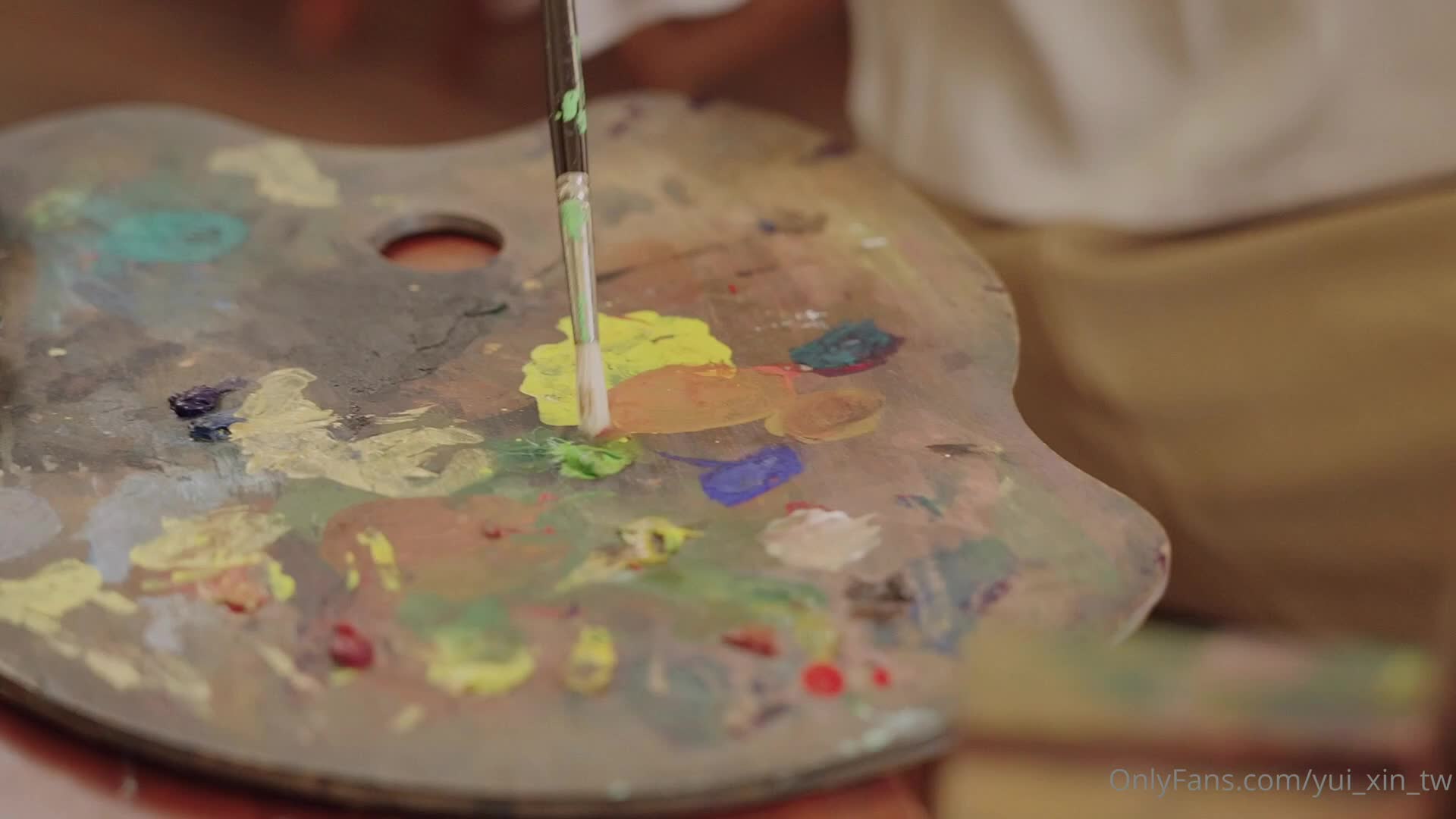 Video 595355 from Yui Xin | 辛尤里