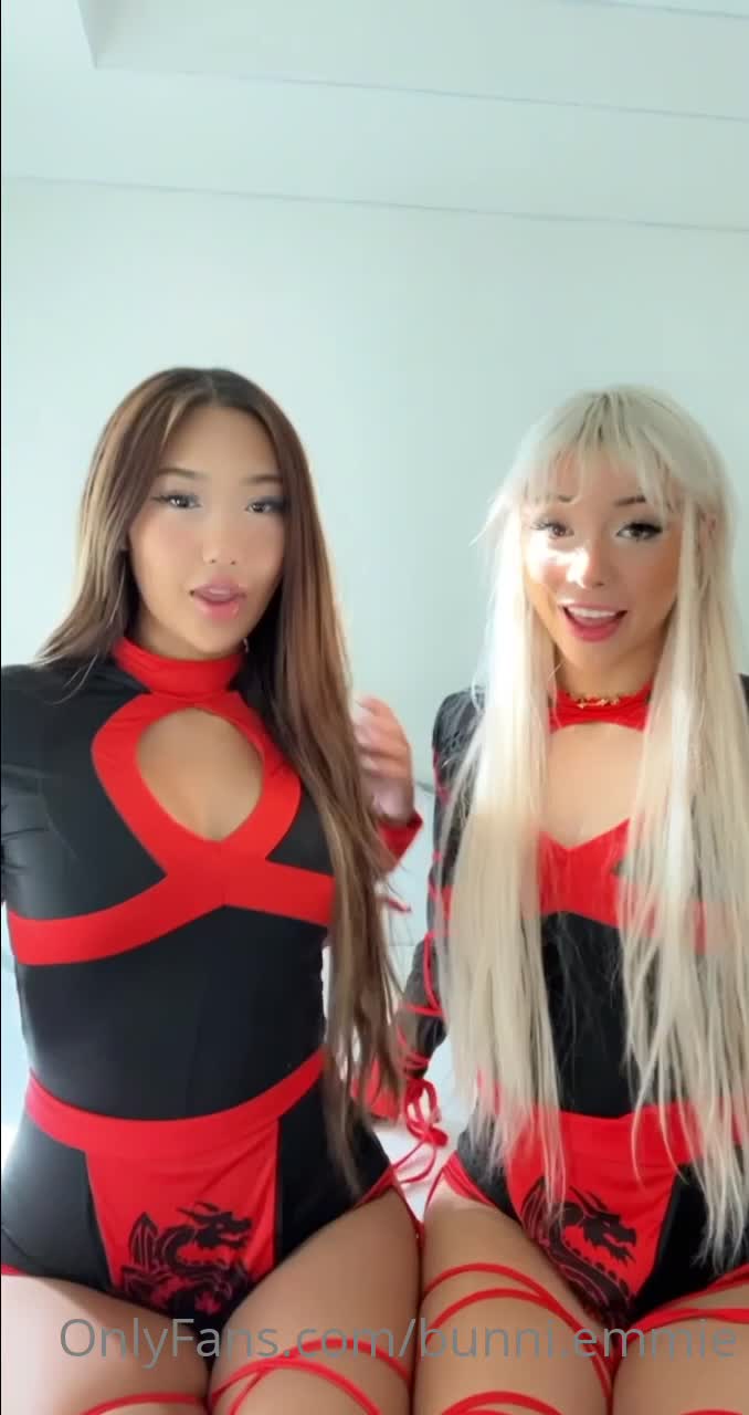 Video 596400 from Emma Lvxx / bunni.emmie / emma.lvxx