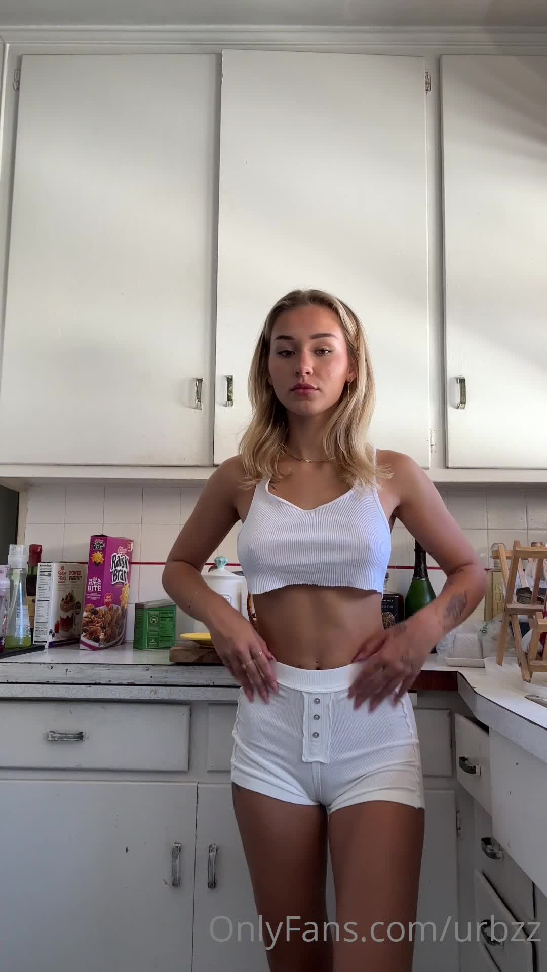 Video 597378 from Babybellllzzzz - Isabella Urbzz