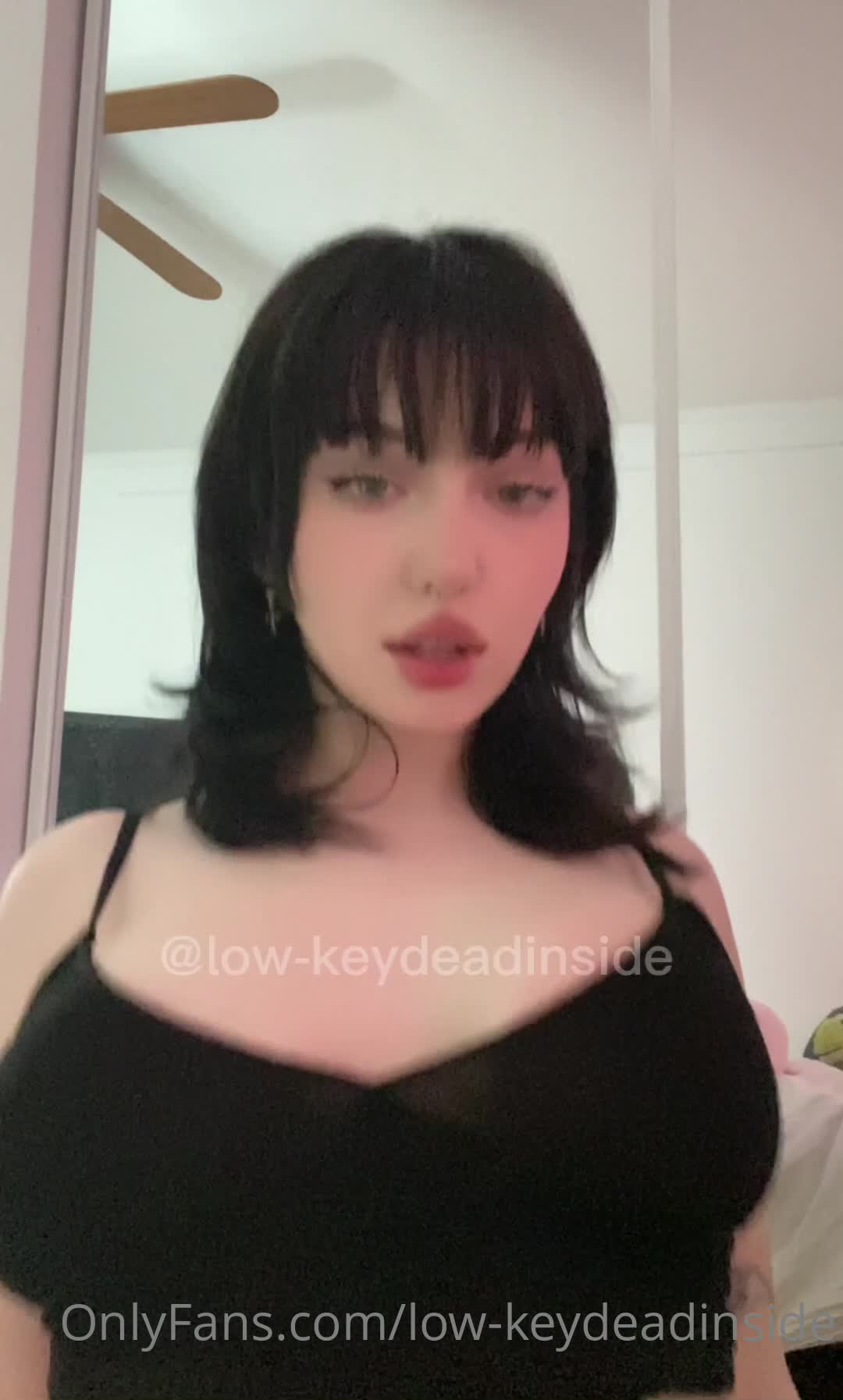 Video 599172 from Low-keydeadinside | lowkeydeadinside