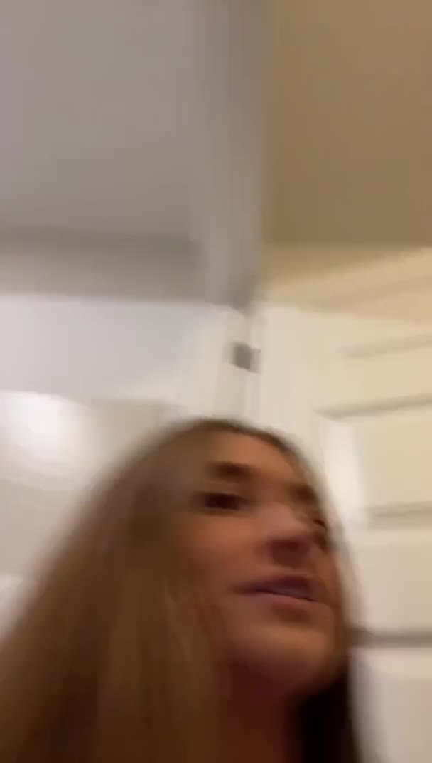 Video 600321 from Skylar Mae / skylarmaexo