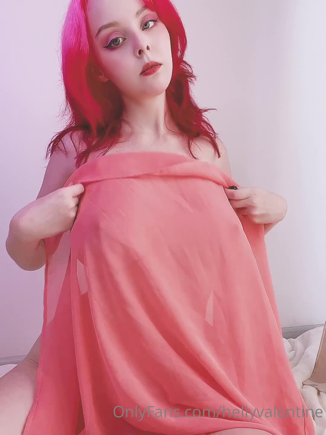 Video 601957 from Disharmonica / Helly Valentine