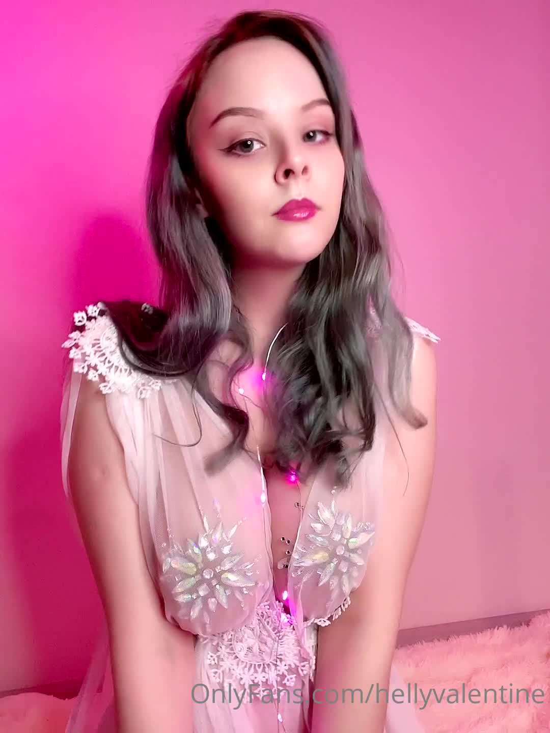 Video 601973 from Disharmonica / Helly Valentine