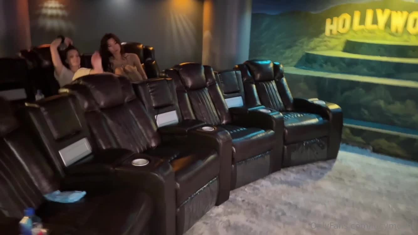 Video 602543 from asianmochi / skinny_mochi / lucy mochi