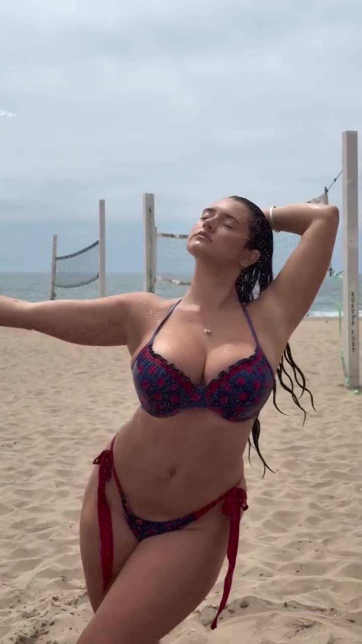 Video 610460 from Sarah Curr (@sarahcurr)