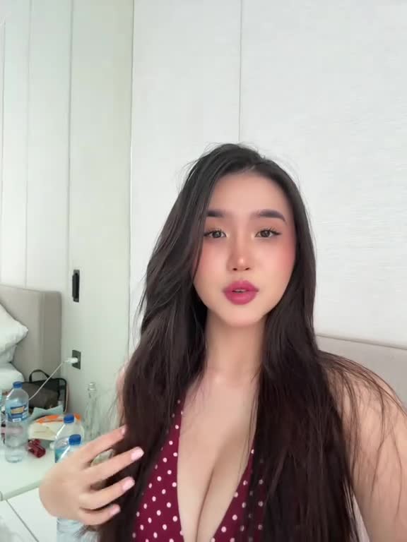 Video 610490 from Anastasya Khosasih