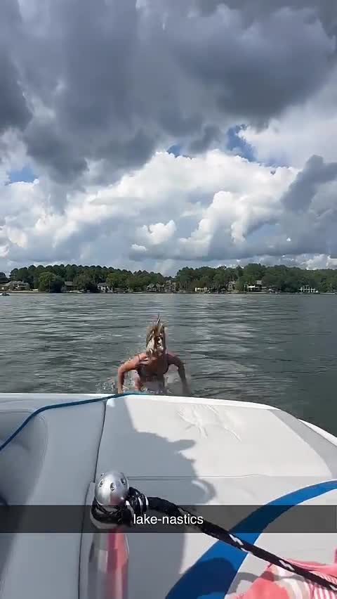 Video 610554 from Livvy Dunne