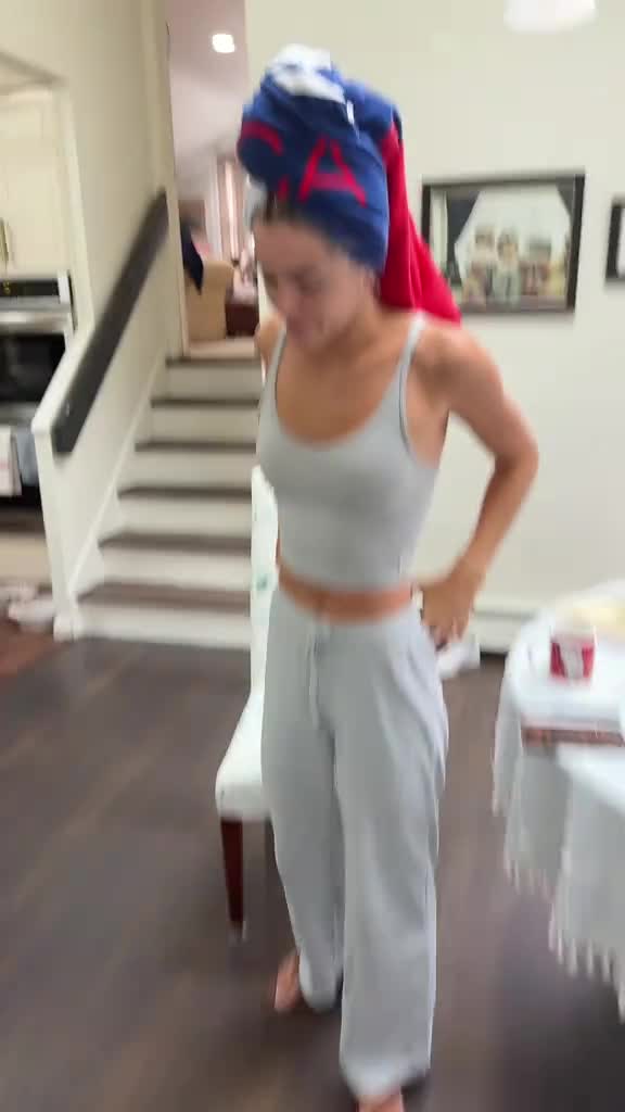 Video 610570 from Livvy Dunne