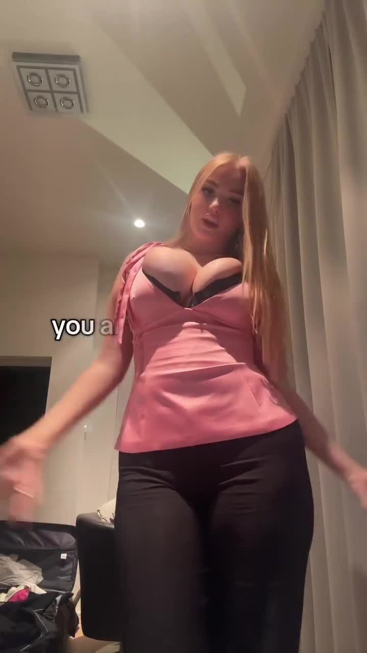 Video 610737 from Gudrun Svava aka guggaigummibat