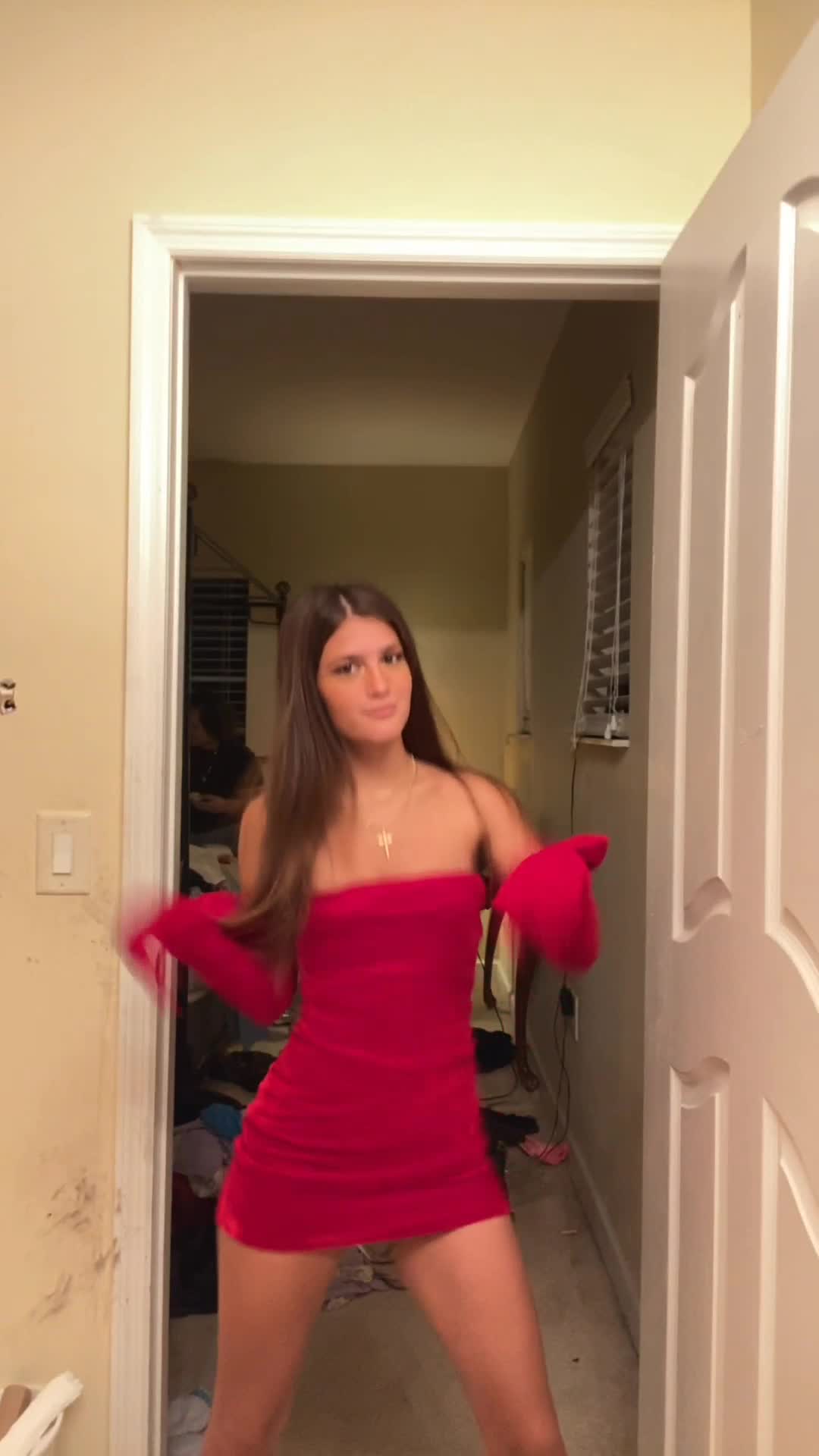 Video 610799 from Jenny Popach | Jenny Roselie | Roselie Arritola