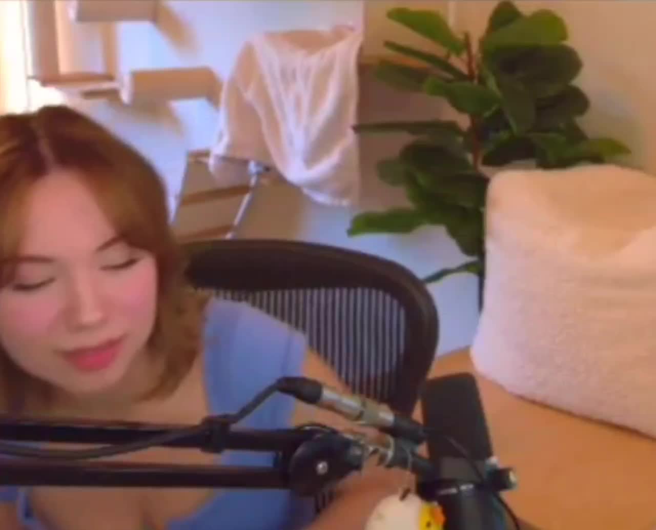 Video 611049 from Jodi | QuarterJade