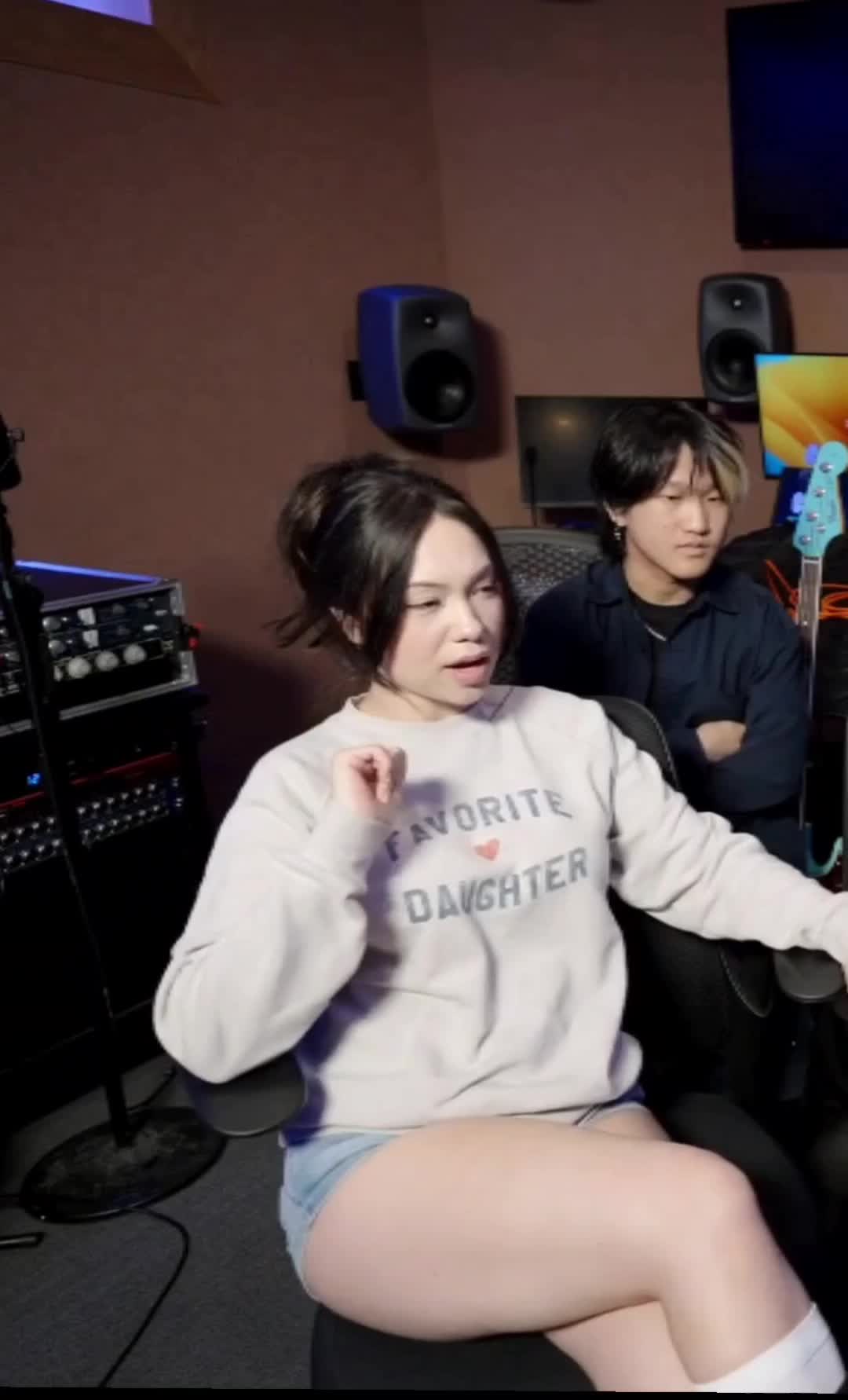 Video 611335 from Jodi | QuarterJade