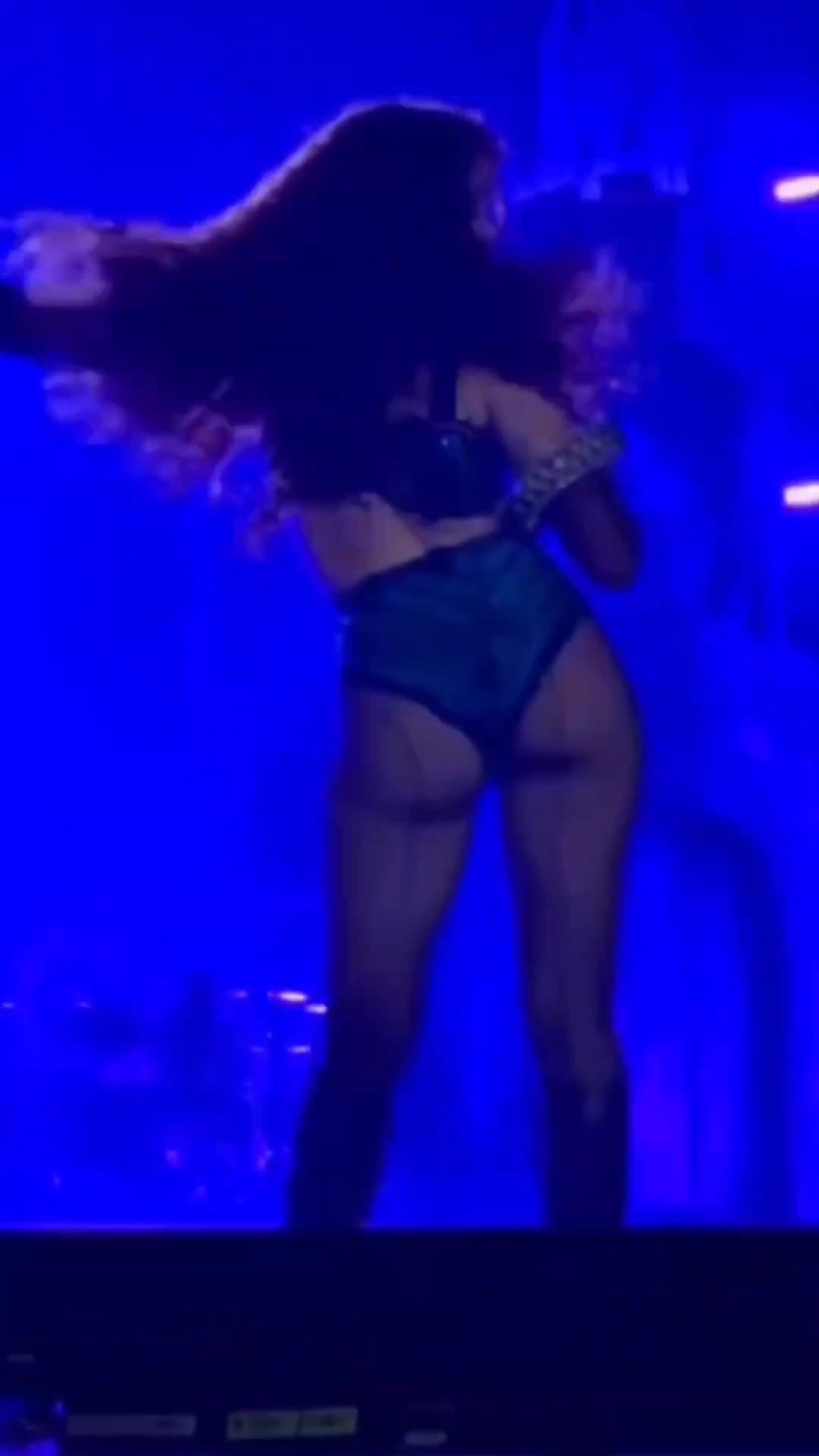 Video 611695 from Chappell Roan