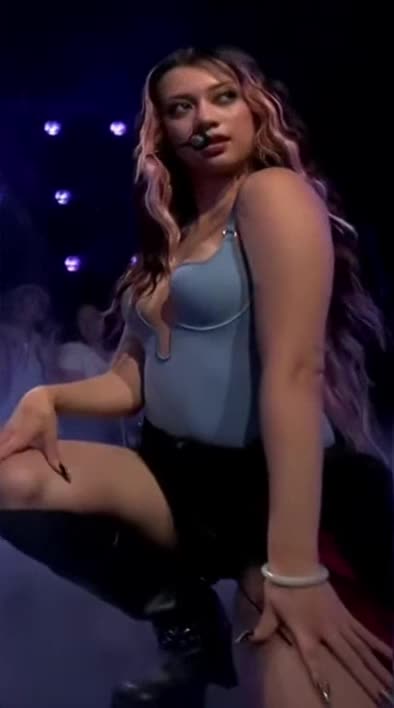 Video 612083 from Megan Skiendiel (Katseye)