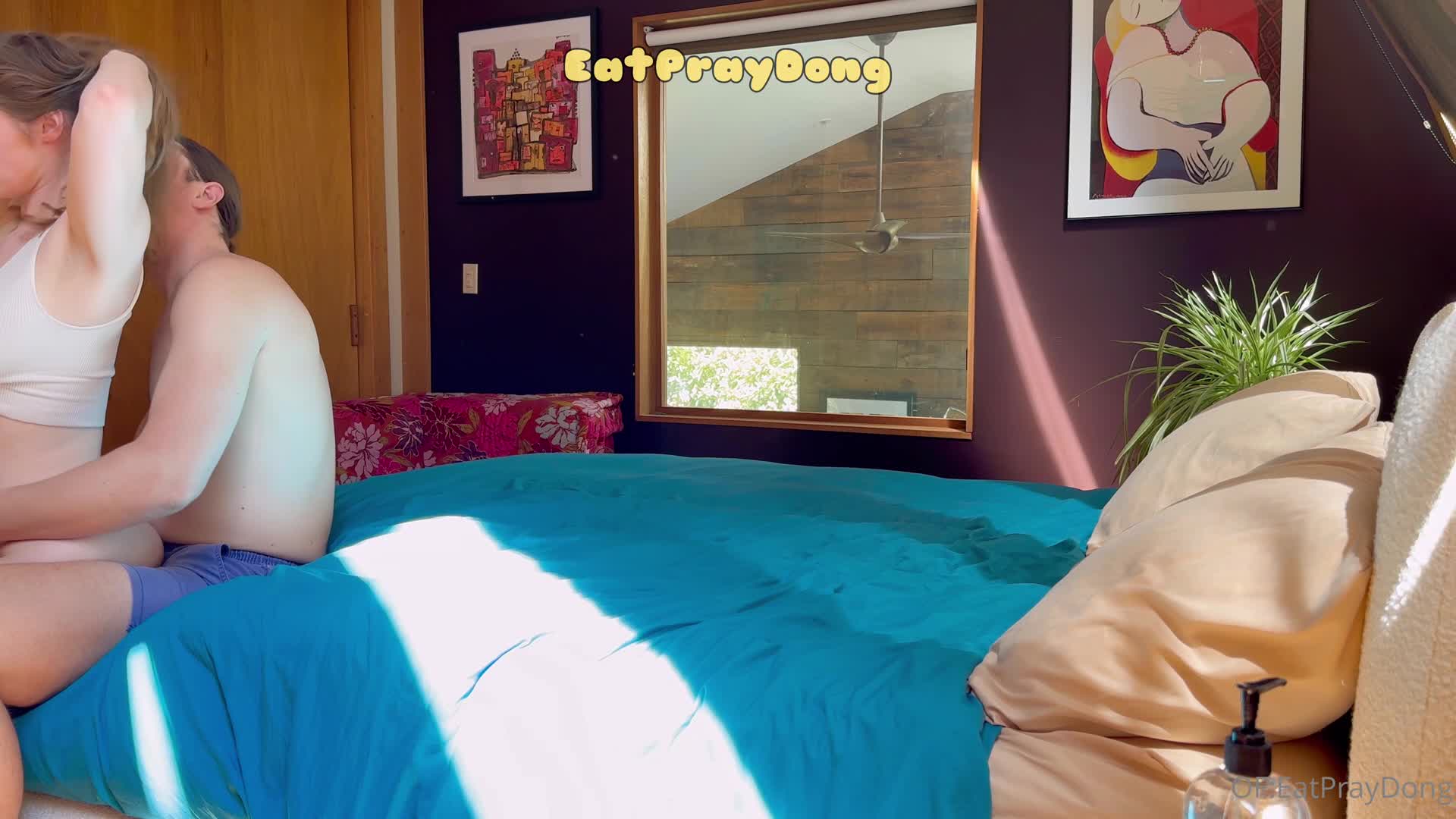 Video 612845 from Eat Pray Dong / EPDTravels