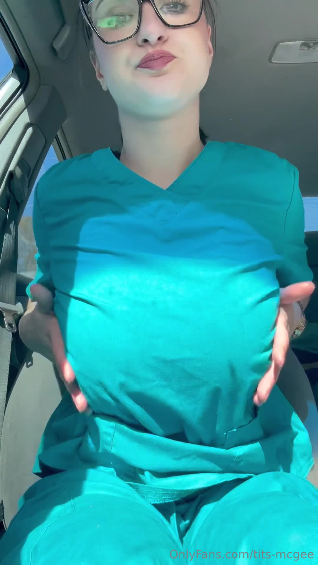 Video 614073 from Anna Curvy / thegorillagrip