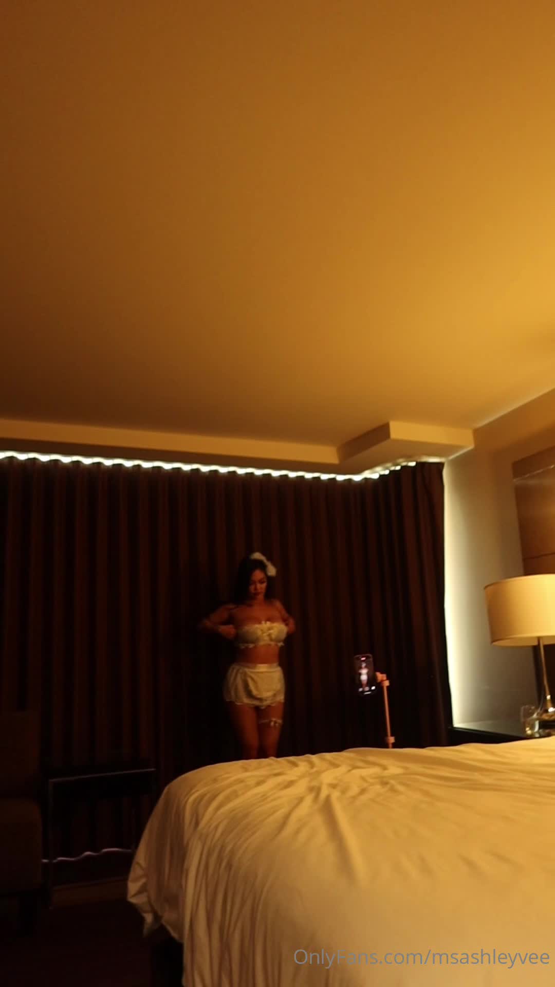 Video 615814 from Ashley Vee / MsAshleyVee