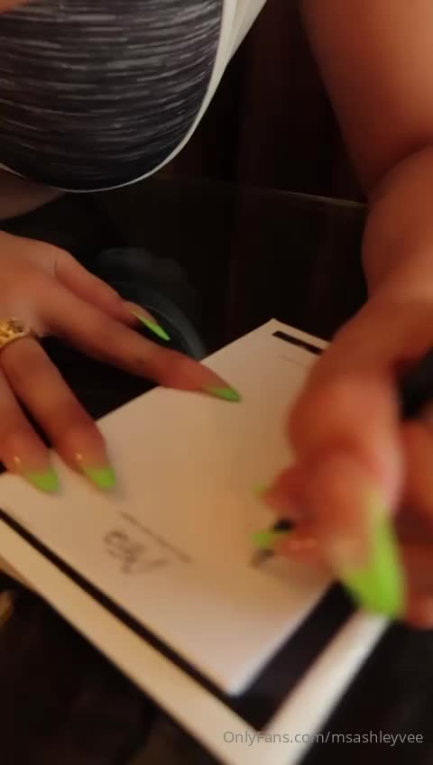 Video 615815 from Ashley Vee / MsAshleyVee