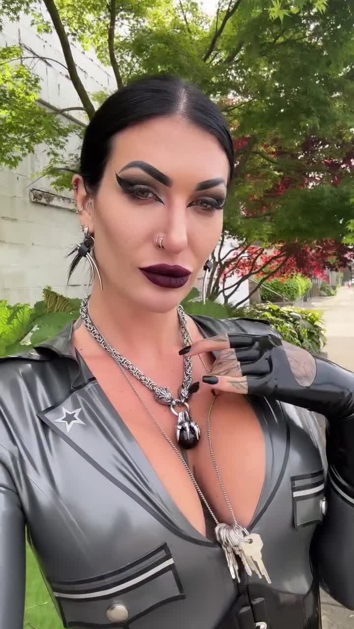 Video 616718 from Damazonia_ / Mistress Damazonia