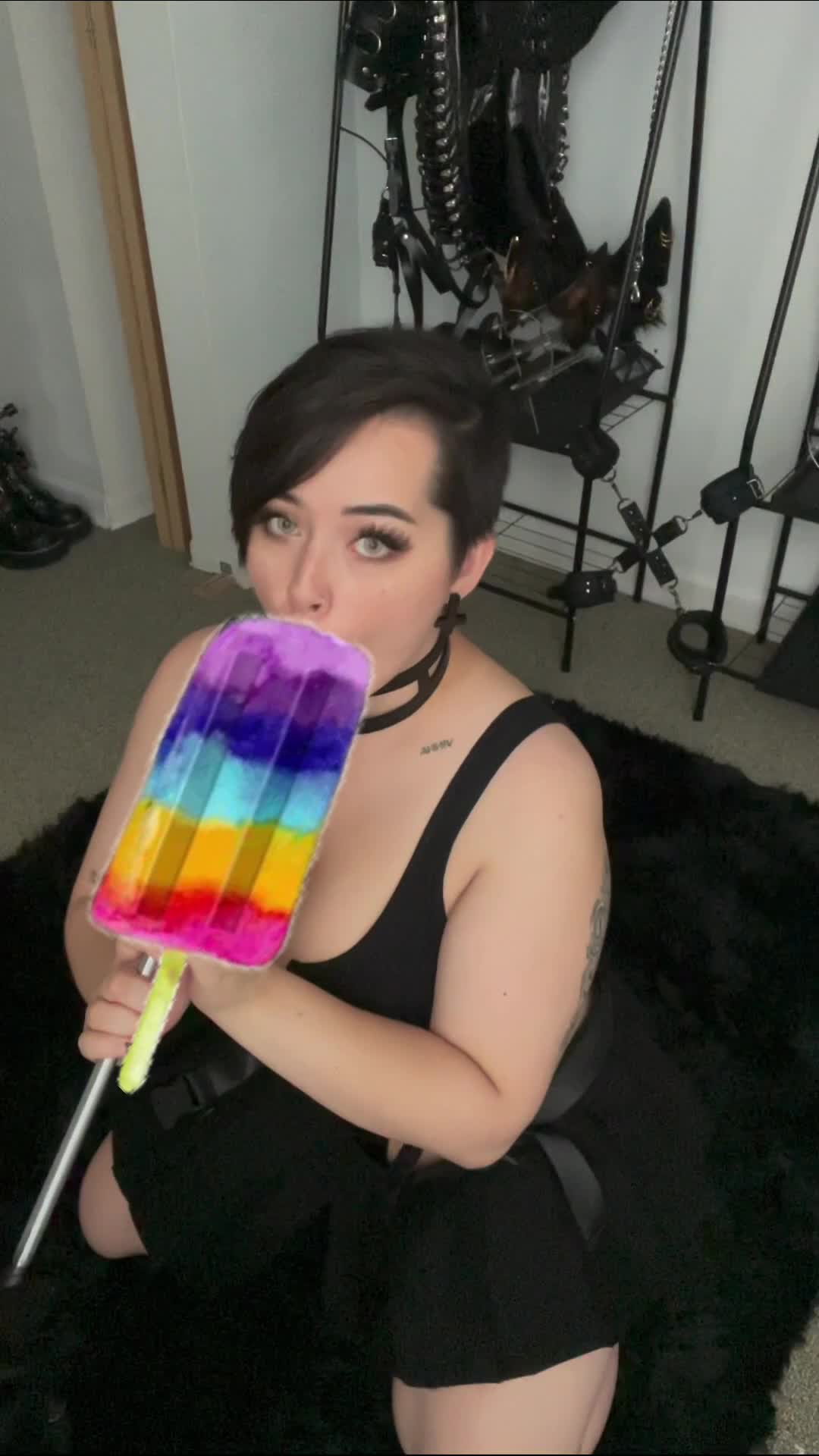 Video 617884 from Beebinch Thredcount M4STIFF